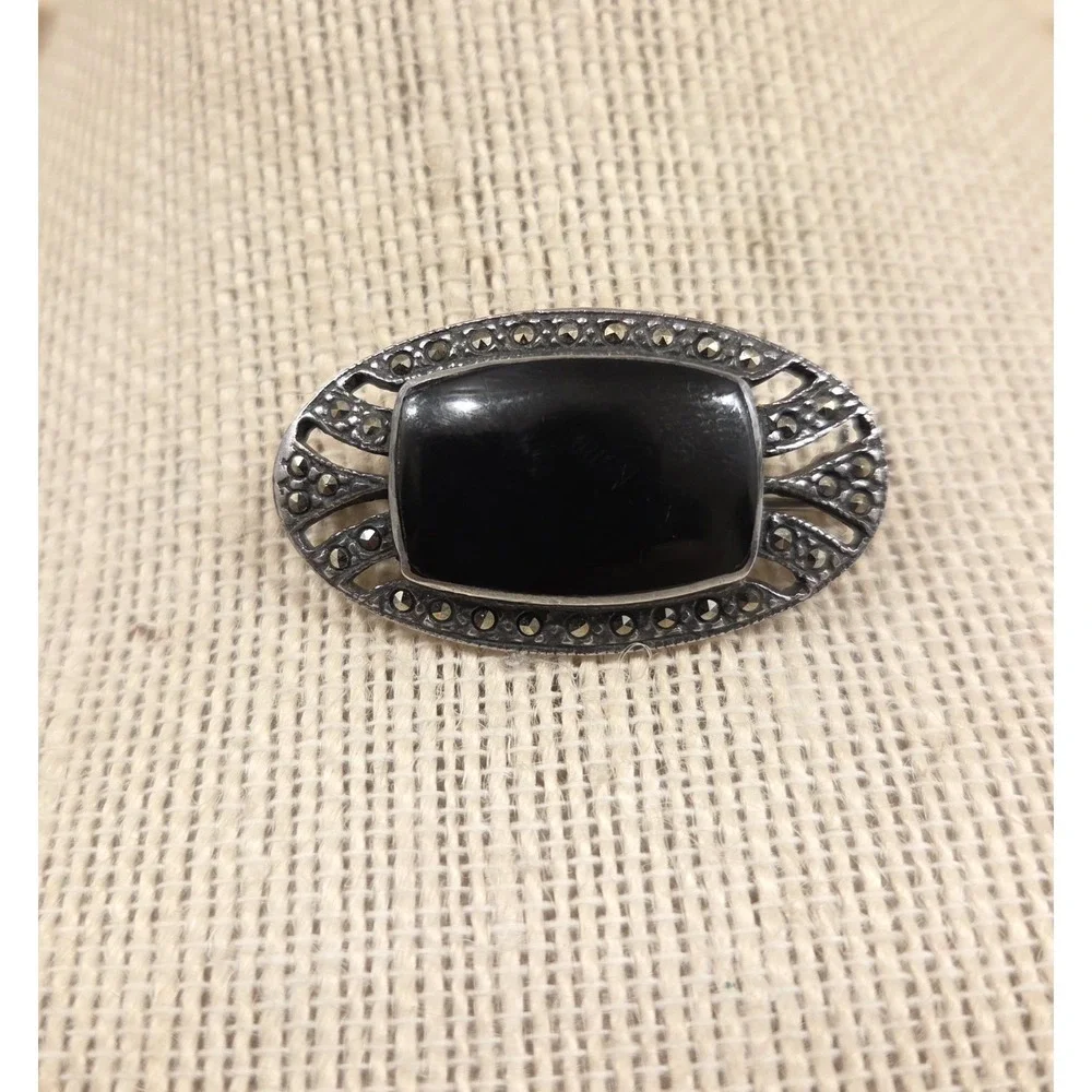 Unique Sterling Silver, Black Onyx, & Marcasite‎ Brooch 925